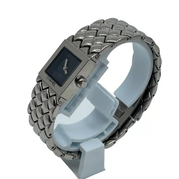 CHANEL Matelasse Quartz Wrist Watch Silver Metallic - Picture 2 of 12